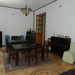  Guest house 404 Georgia